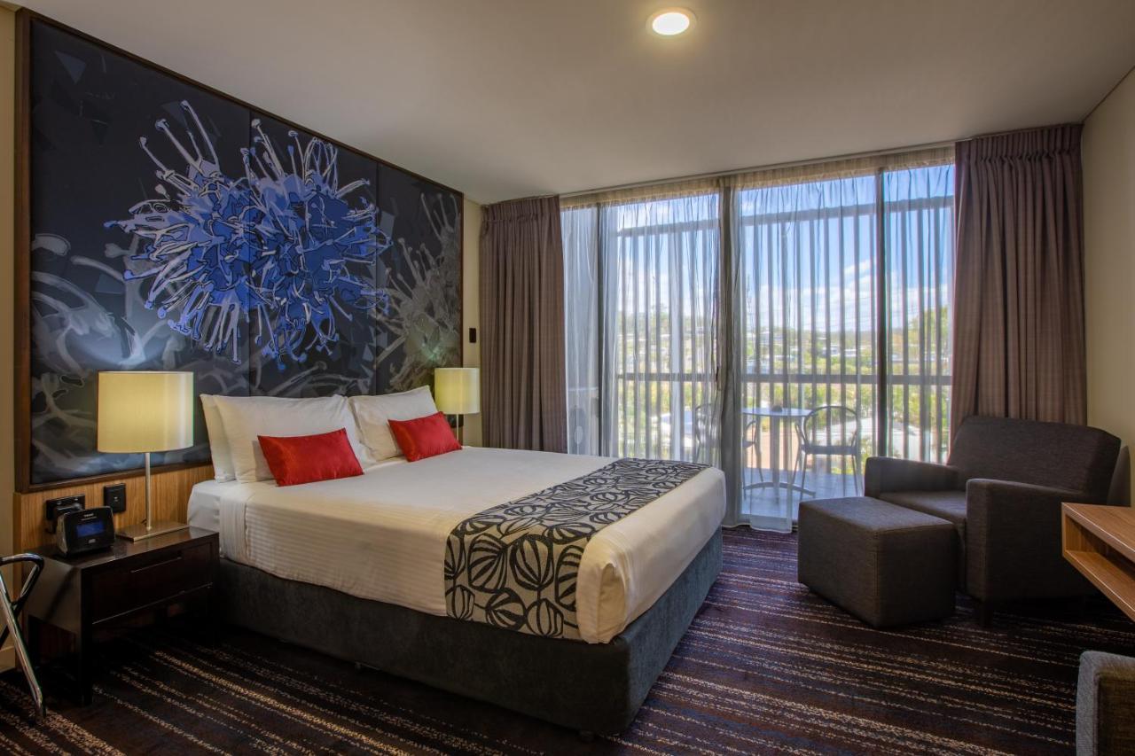 Mantra Gladstone Aparthotel Bagian luar foto