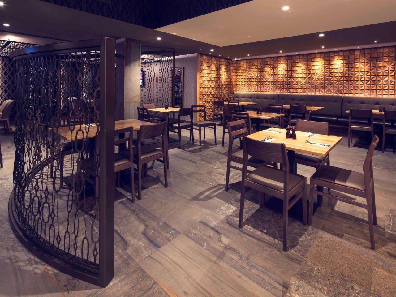 Mantra Gladstone Aparthotel Bagian luar foto
