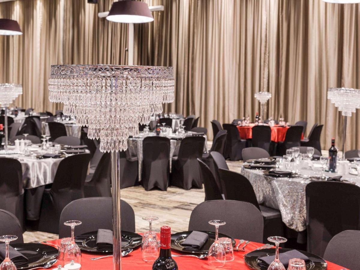 Mantra Gladstone Aparthotel Bagian luar foto